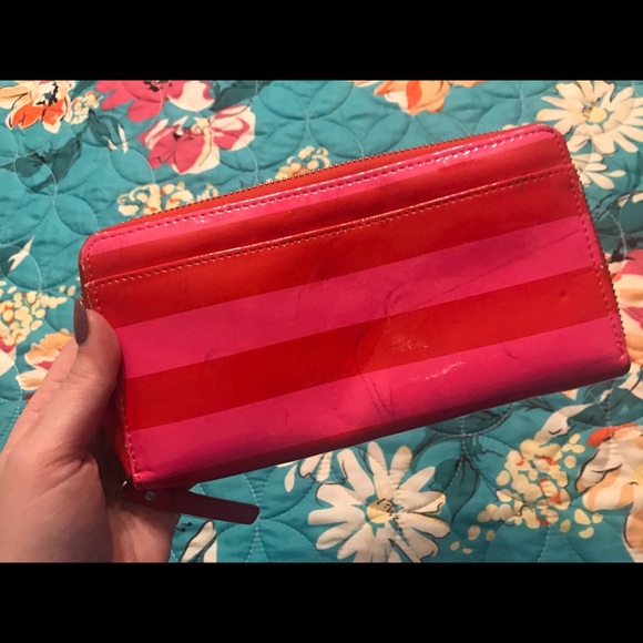 Kate Spade Wallet - Picture 2 of 3